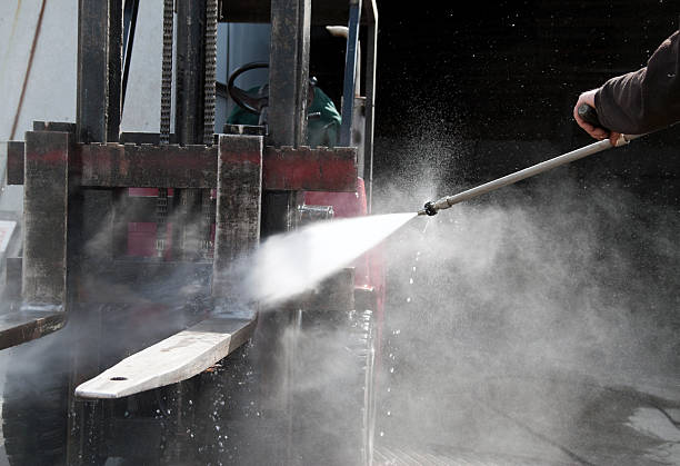 Best Spring Cleaning  in Chisago City, MN